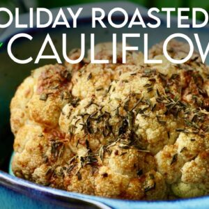 Who needs turkey? Try this vegan ROASTED CAULIFLOWER instead!