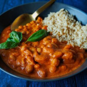 EASY VEGAN KORMA in 5 MINUTES